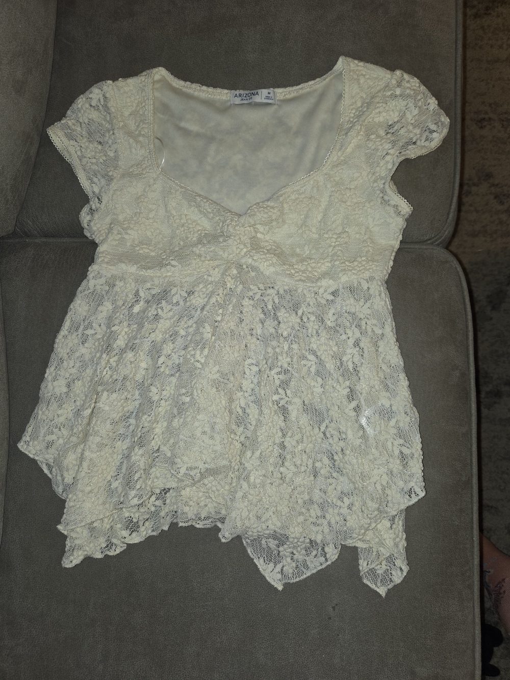 Arizona Jean Company Cream Lace Peplum Blouse
